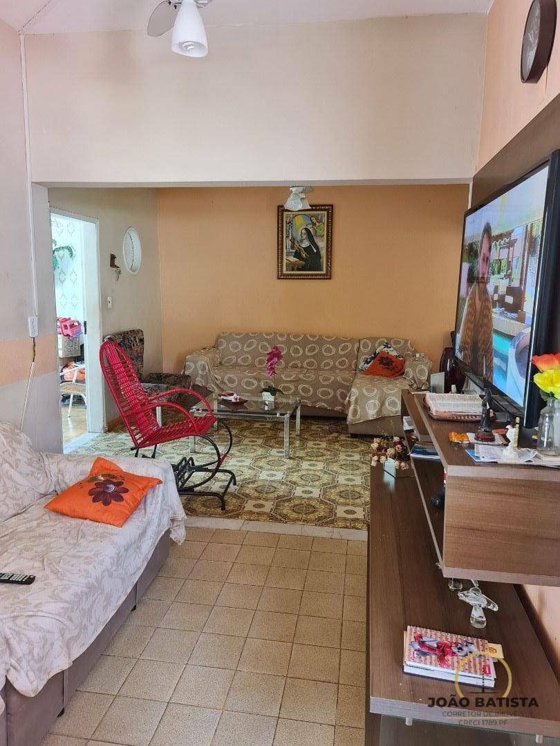 Casa à venda com 3 quartos, 250m² - Foto 5