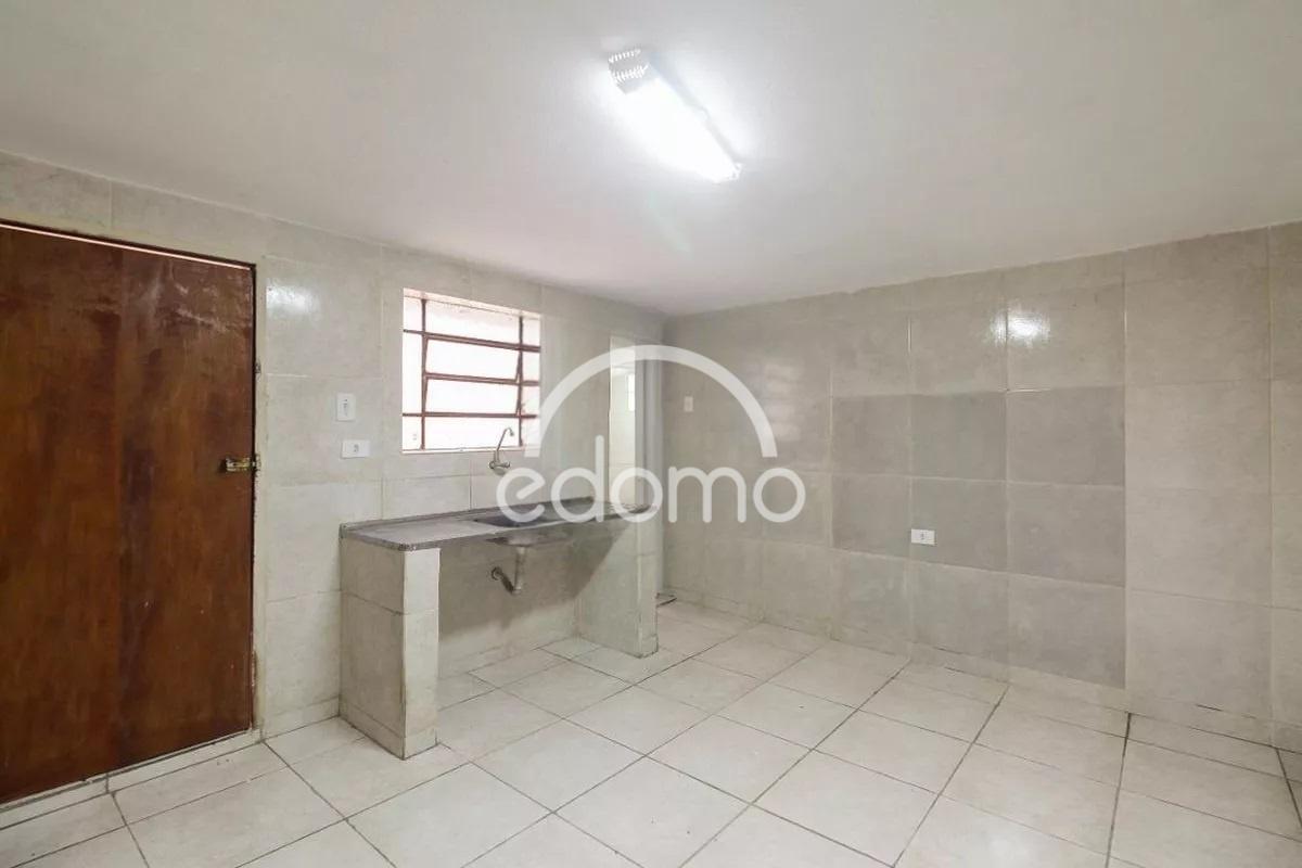 Casa para alugar com 1 quarto, 65m² - Foto 6