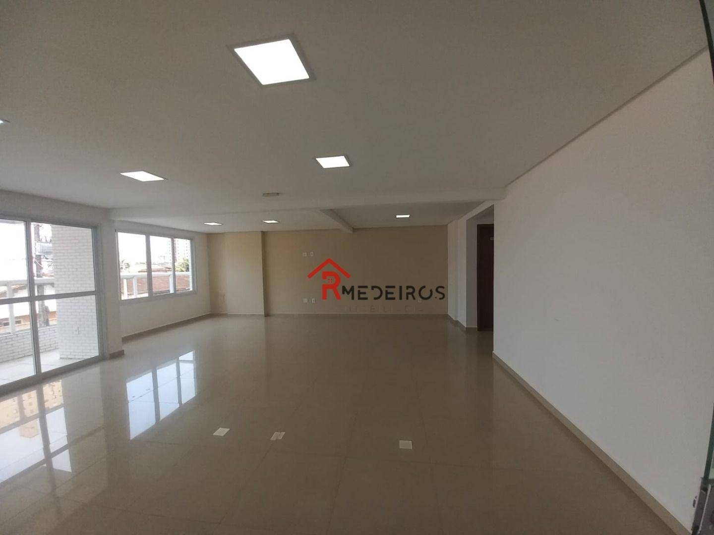 Apartamento à venda com 2 quartos, 66m² - Foto 20