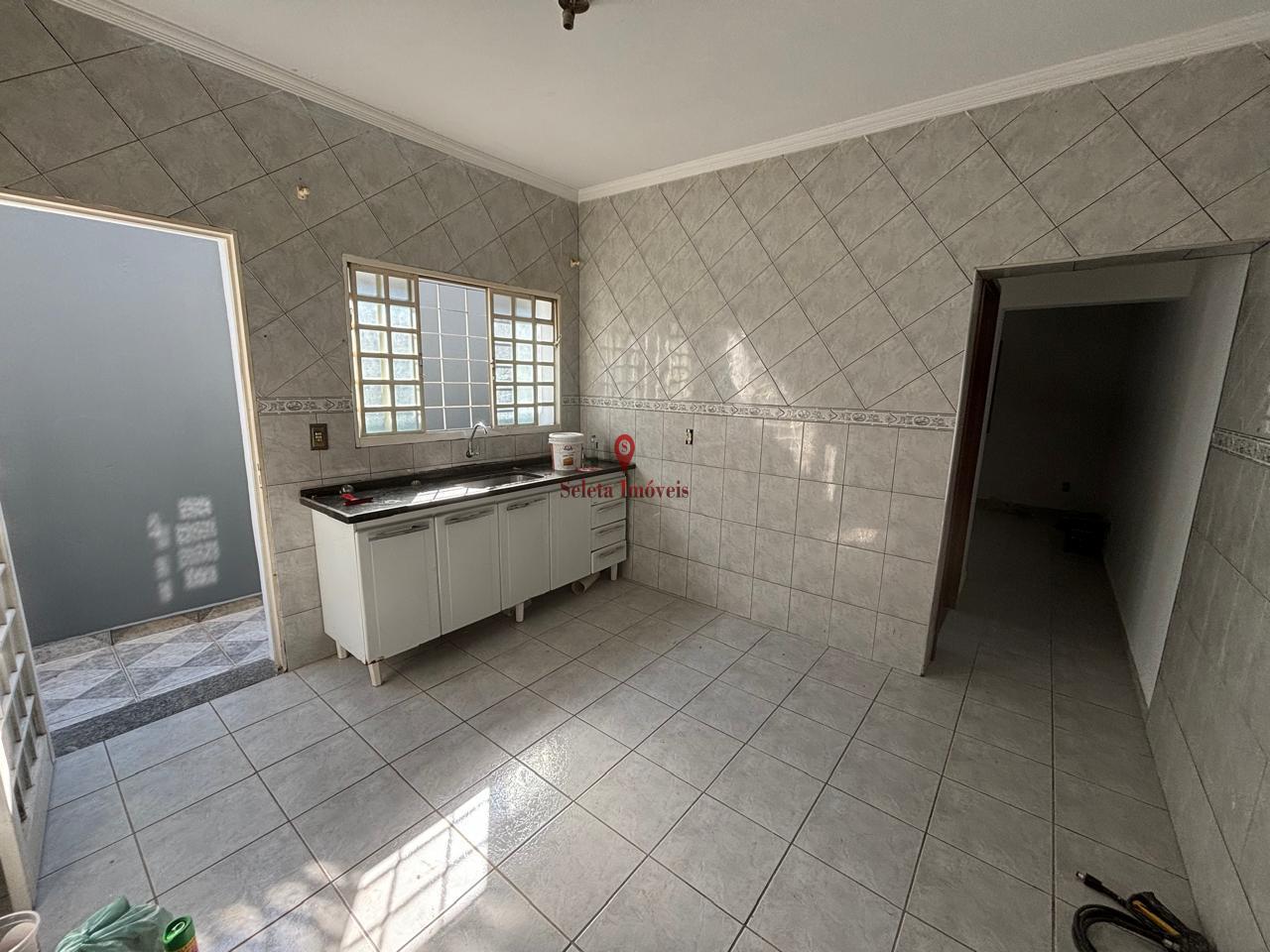 Casa à venda com 3 quartos, 170m² - Foto 8