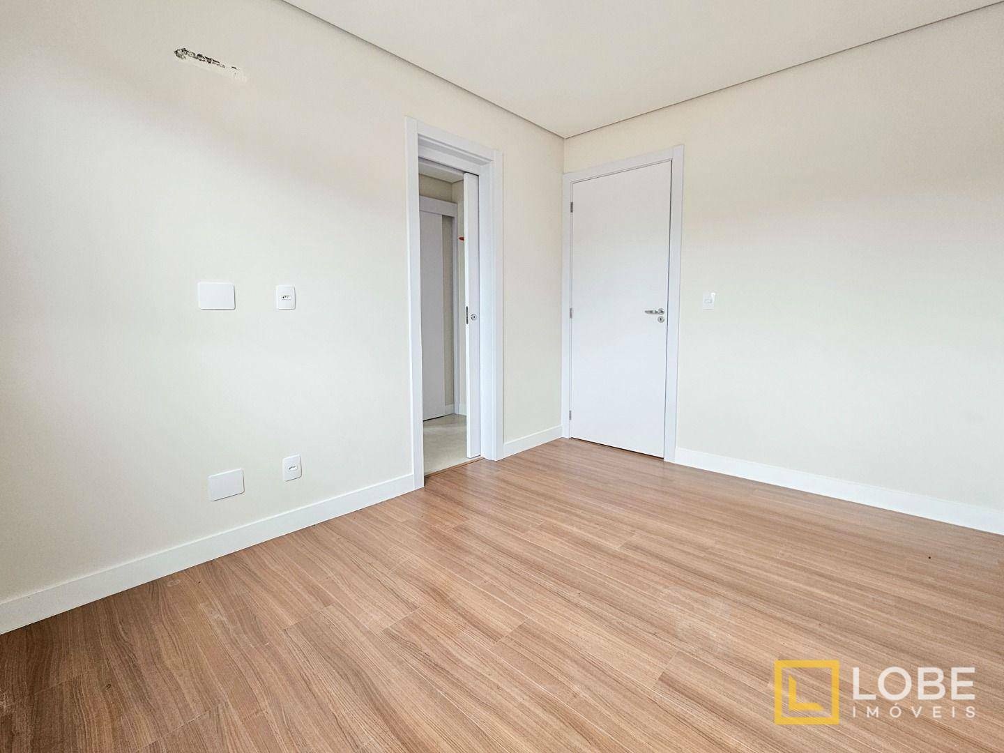 Apartamento à venda com 3 quartos, 109m² - Foto 10