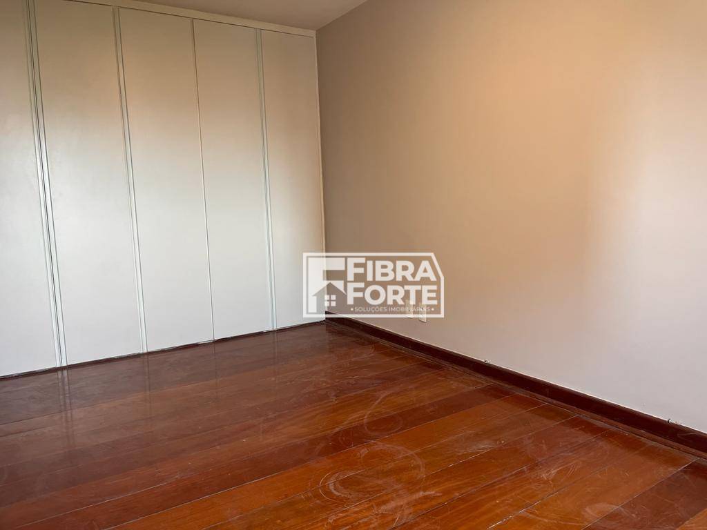 Apartamento à venda com 4 quartos, 184m² - Foto 9