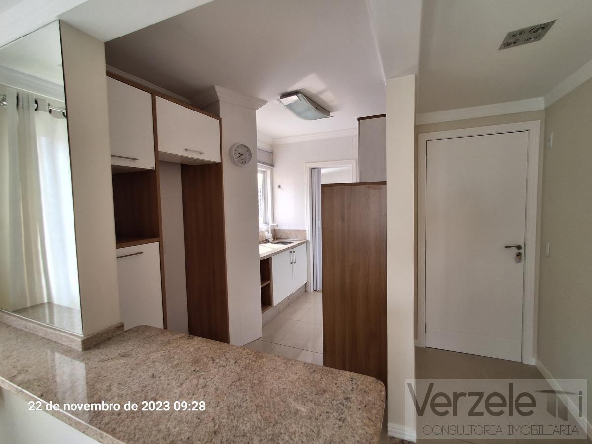 Apartamento à venda com 3 quartos, 105m² - Foto 17