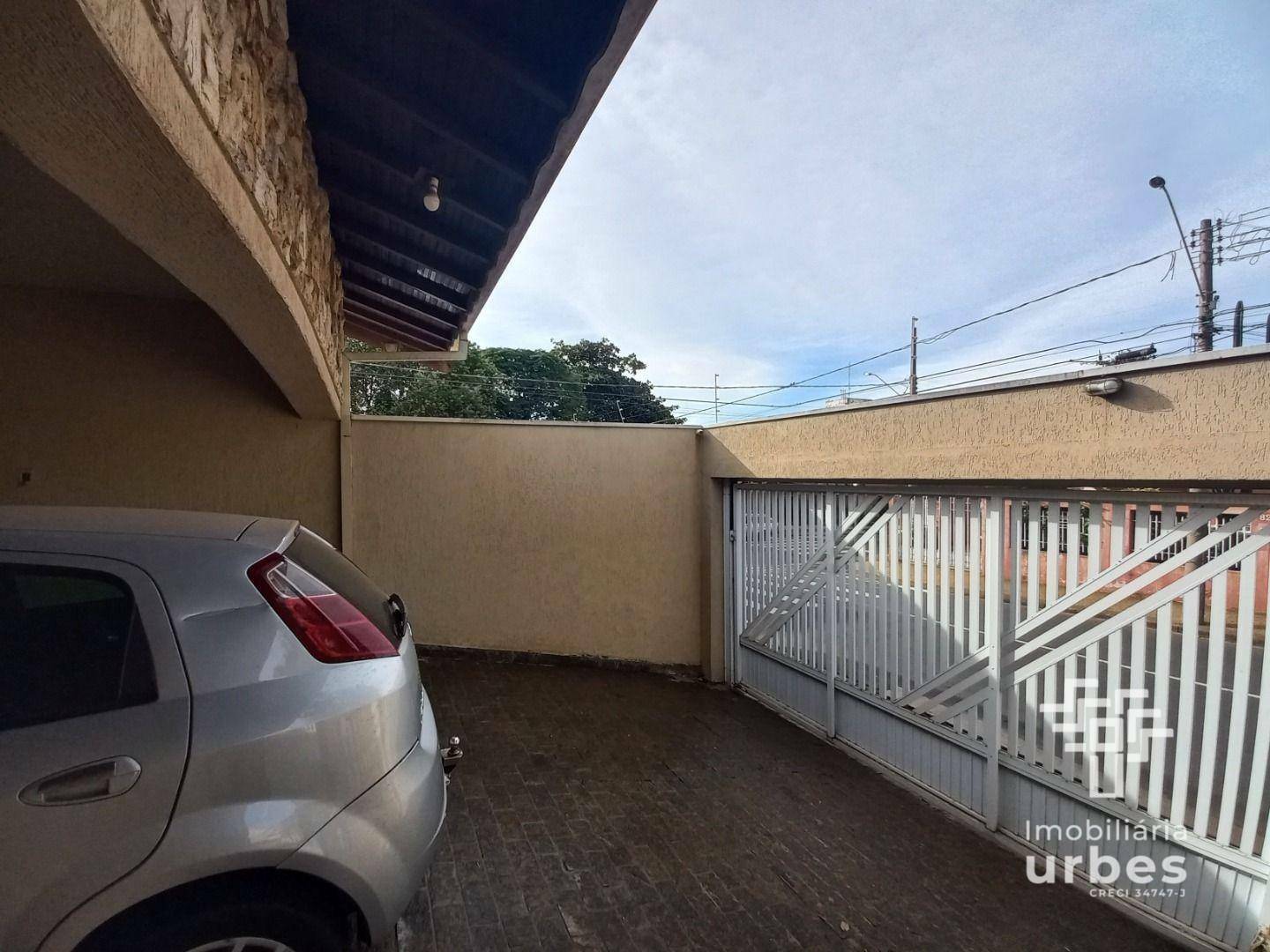 Casa à venda com 3 quartos, 293m² - Foto 3