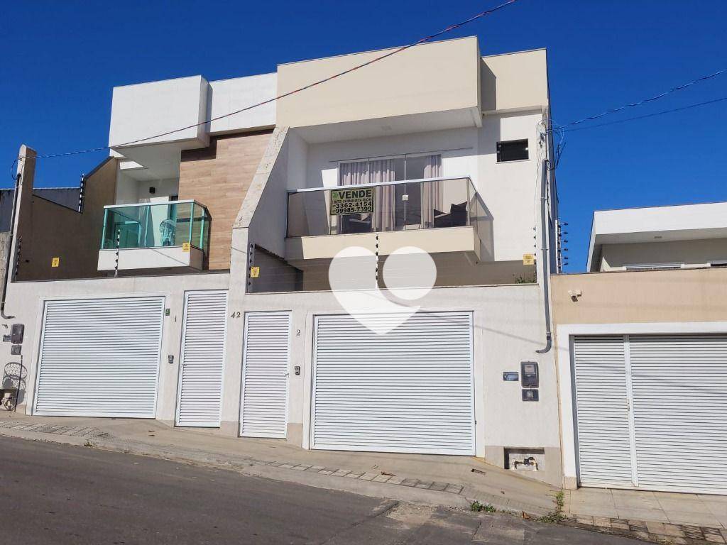 Casa à venda com 3 quartos, 270m² - Foto 10