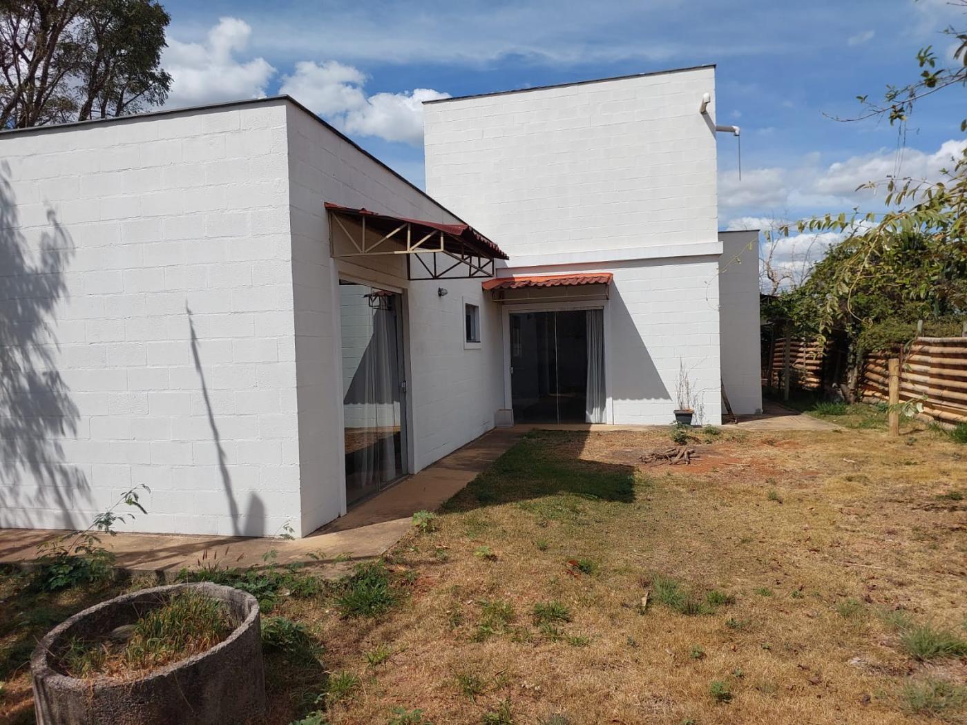 Casa à venda com 3 quartos, 250m² - Foto 36