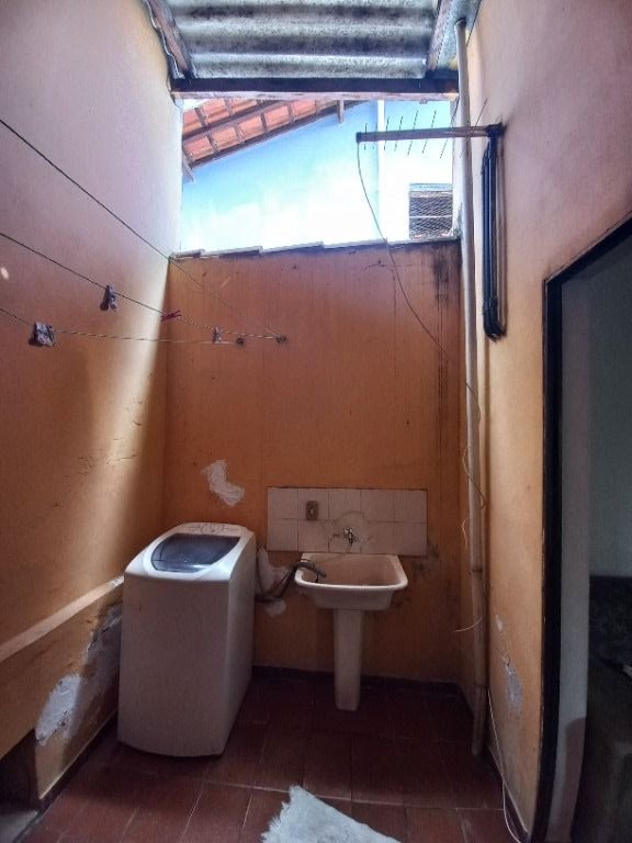 Casa à venda com 3 quartos, 180m² - Foto 11