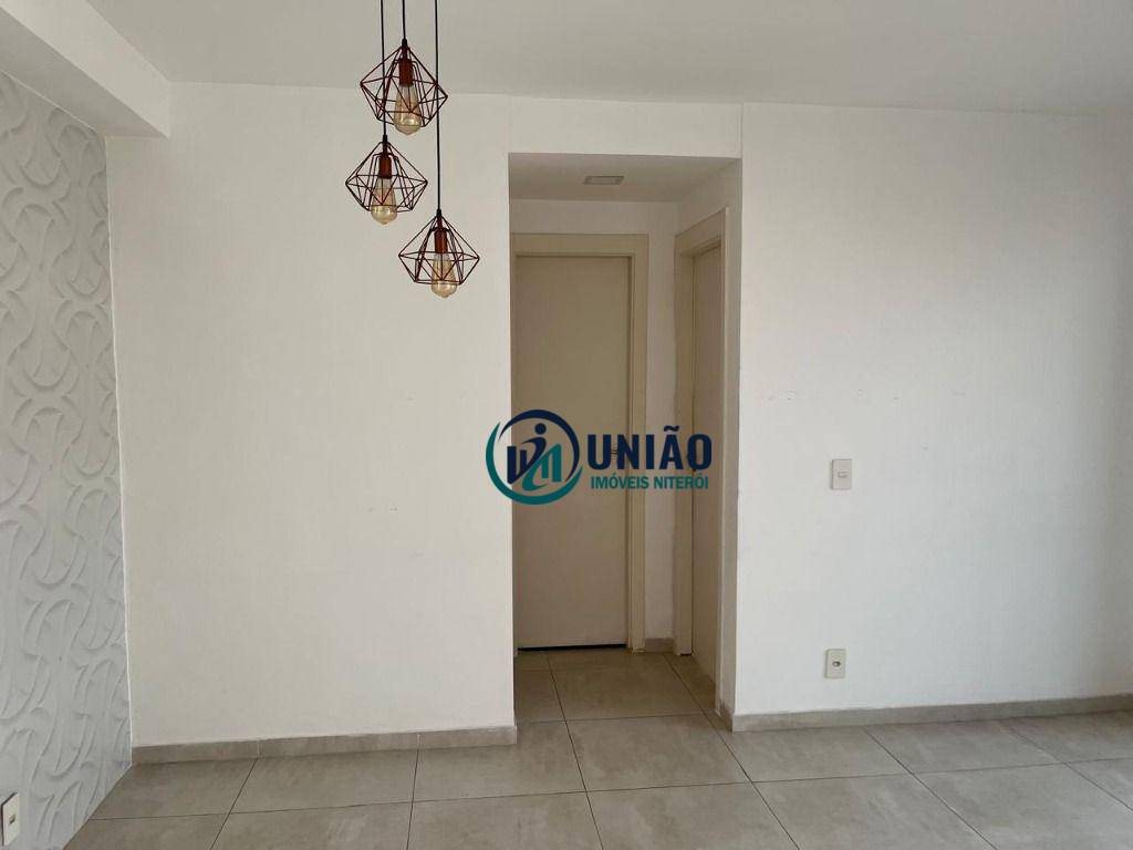 Apartamento à venda com 2 quartos, 55m² - Foto 4