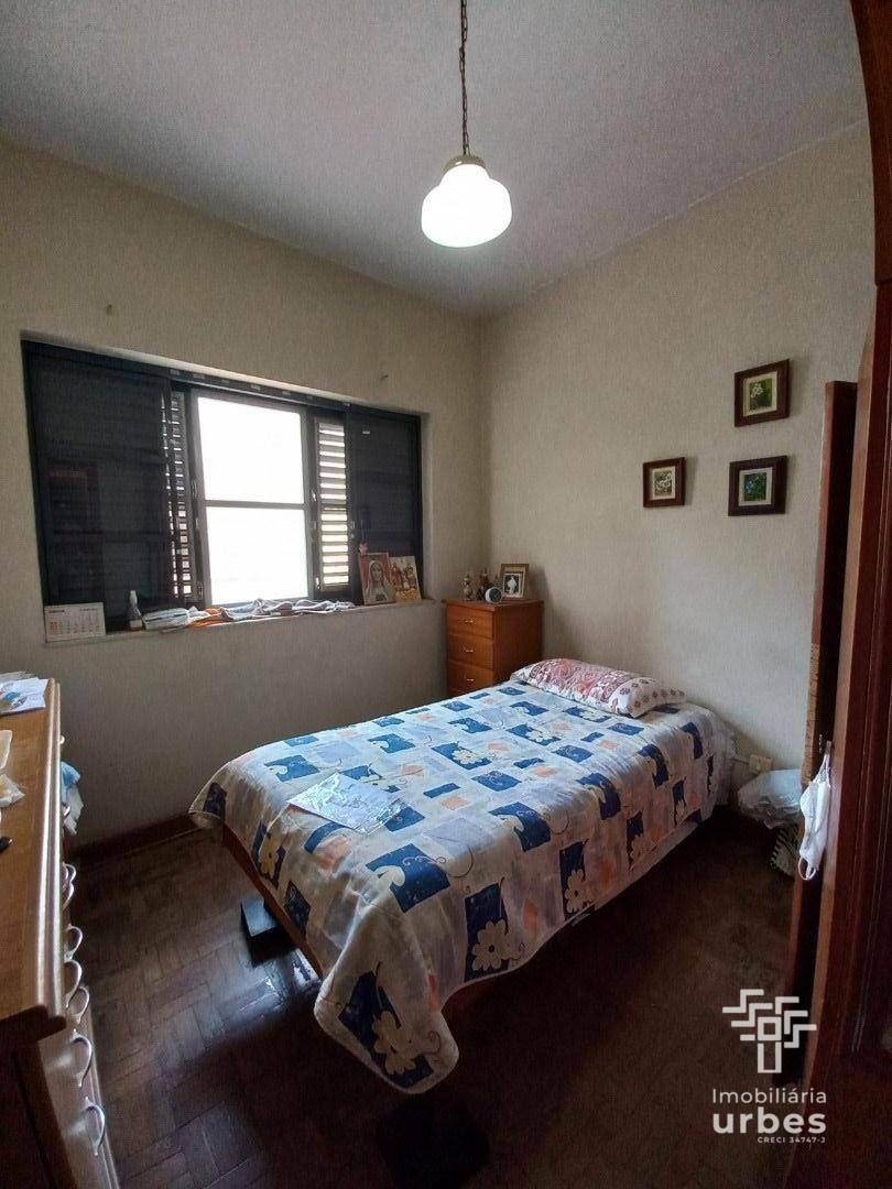 Casa à venda com 3 quartos, 232m² - Foto 19