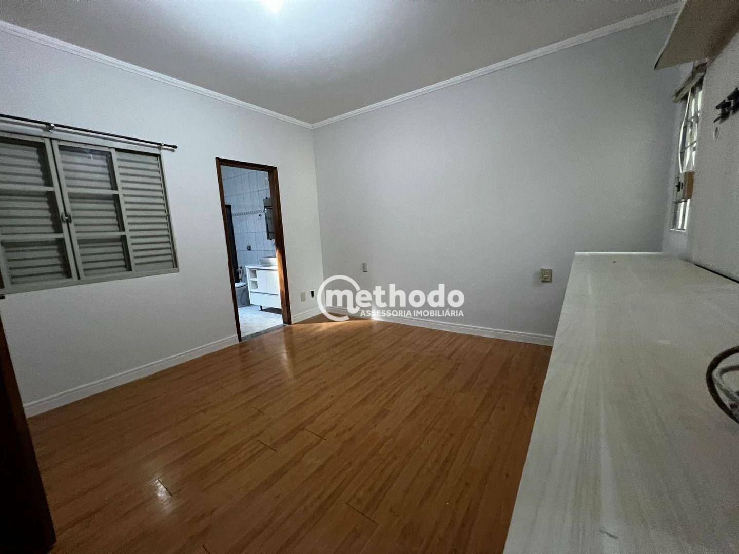 Casa à venda e aluguel com 3 quartos, 234m² - Foto 7