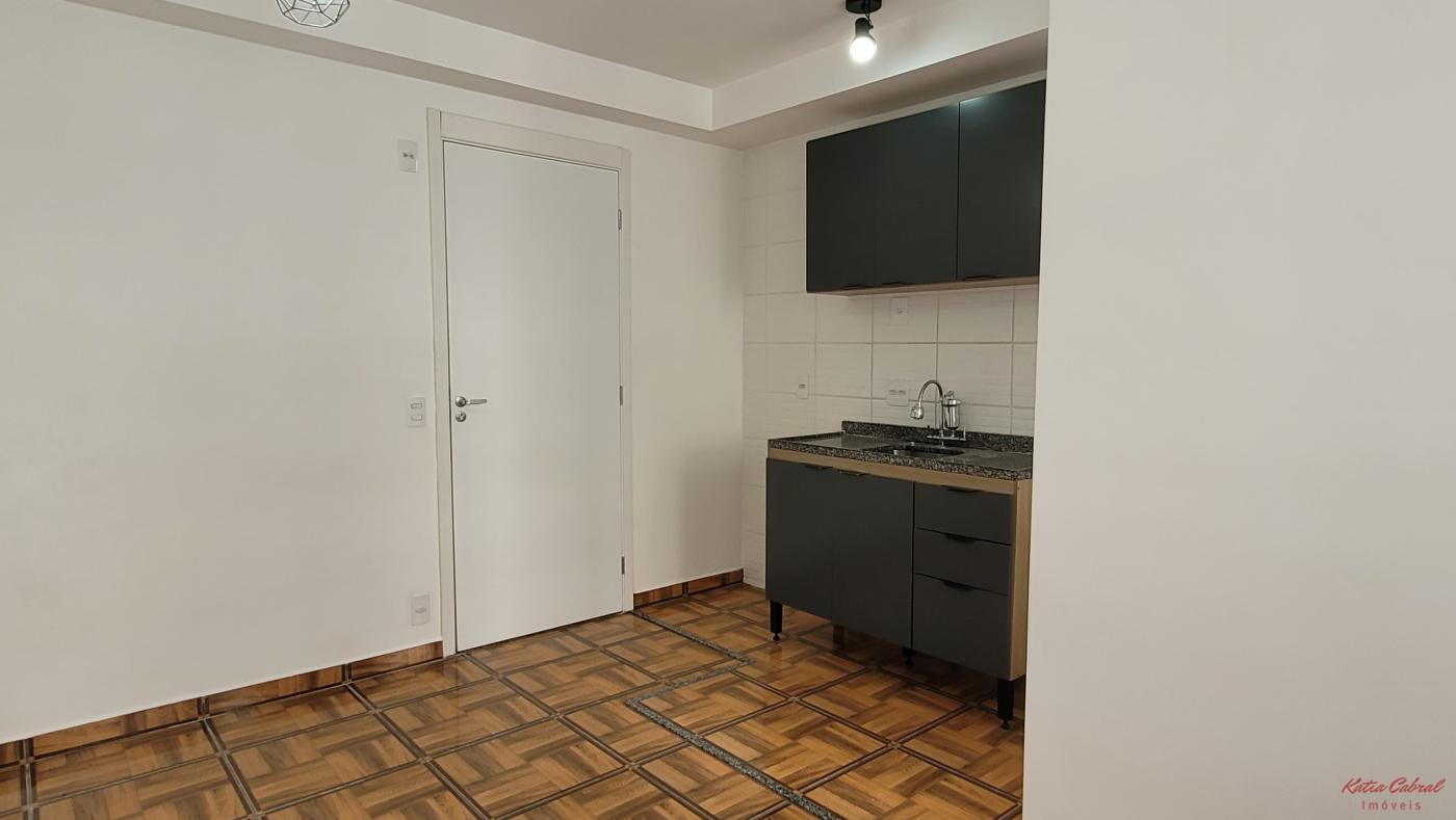 Apartamento à venda com 2 quartos, 33m² - Foto 16