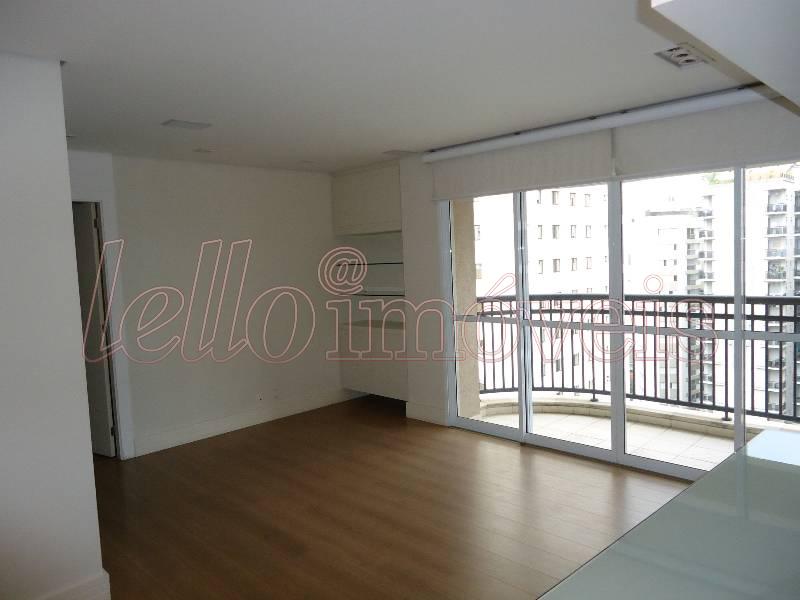 Apartamento para alugar com 1 quarto, 65m² - Foto 1