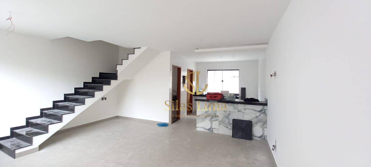 Casa à venda com 2 quartos, 92m² - Foto 3