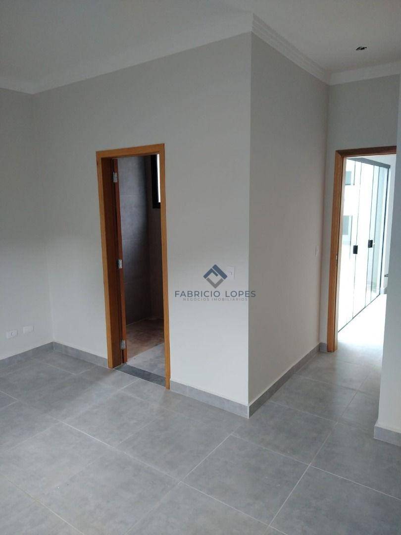 Casa à venda com 3 quartos, 95m² - Foto 7