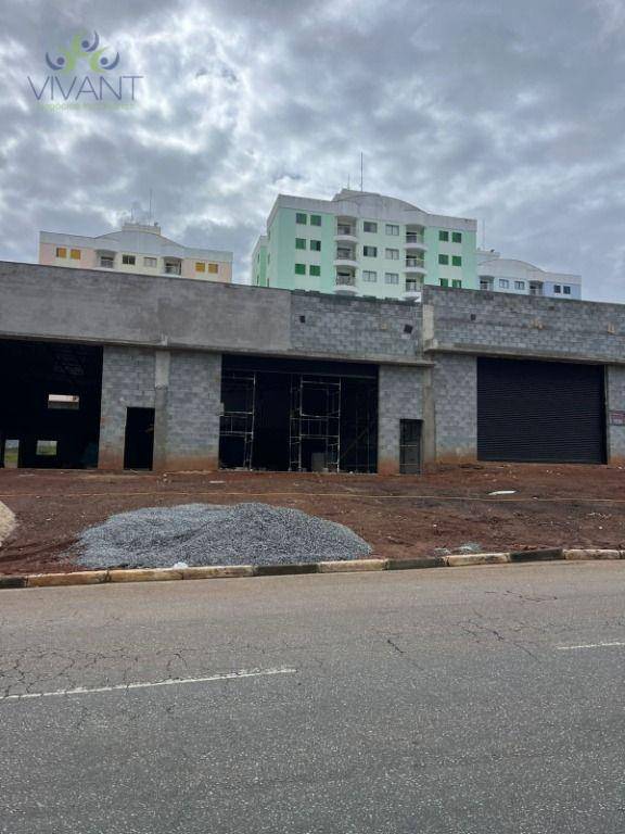 Loja-Salão, 300 m² - Foto 2