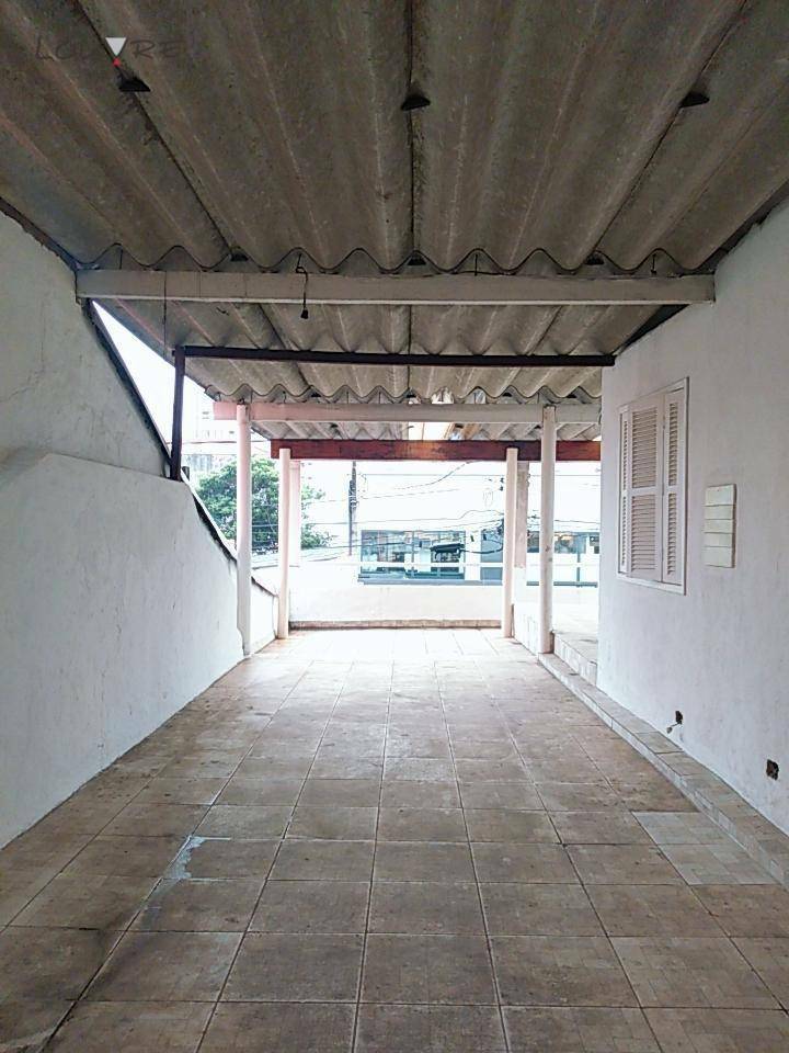 Casa para alugar com 2 quartos, 121m² - Foto 14