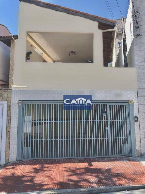 Sobrado à venda com 4 quartos, 130m² - Foto 1