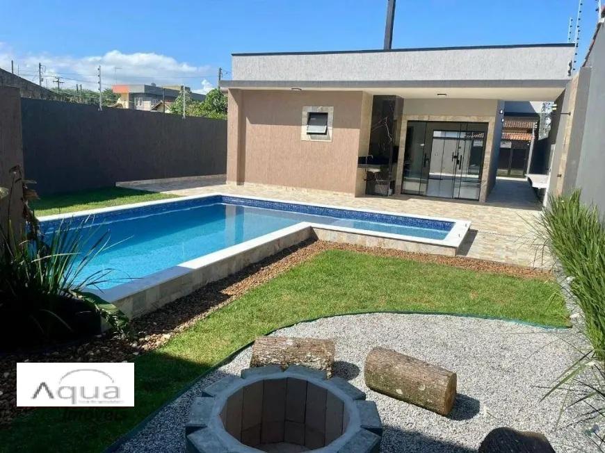 Casa à venda com 3 quartos, 300m² - Foto 1