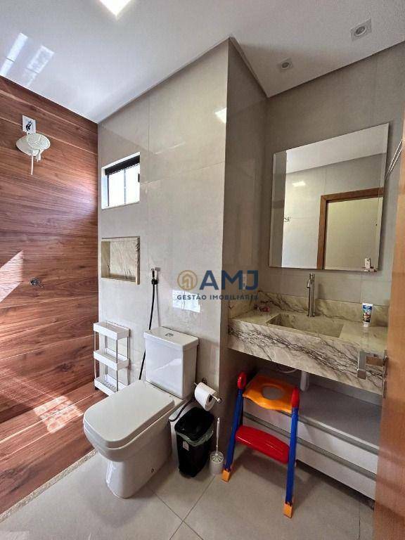 Casa à venda com 3 quartos, 151m² - Foto 15