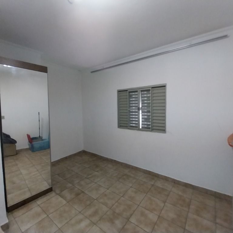 Sobrado à venda com 3 quartos, 220m² - Foto 18