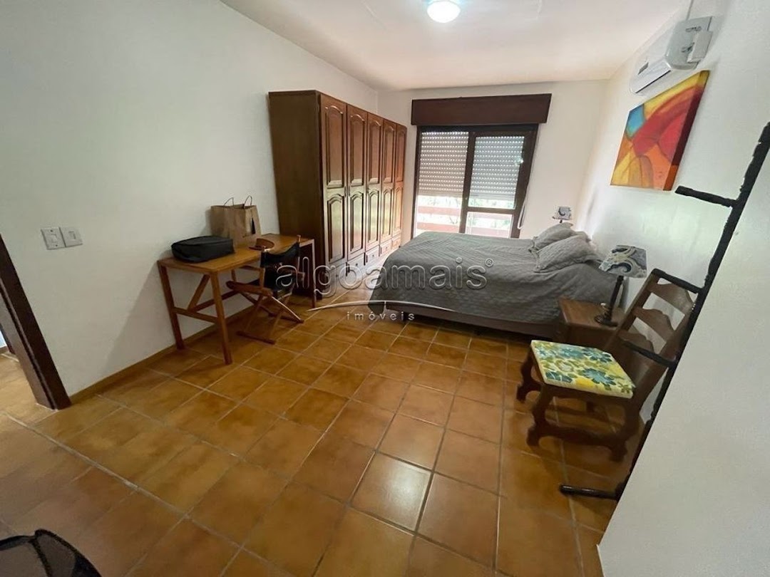 Casa à venda com 4 quartos, 200m² - Foto 6