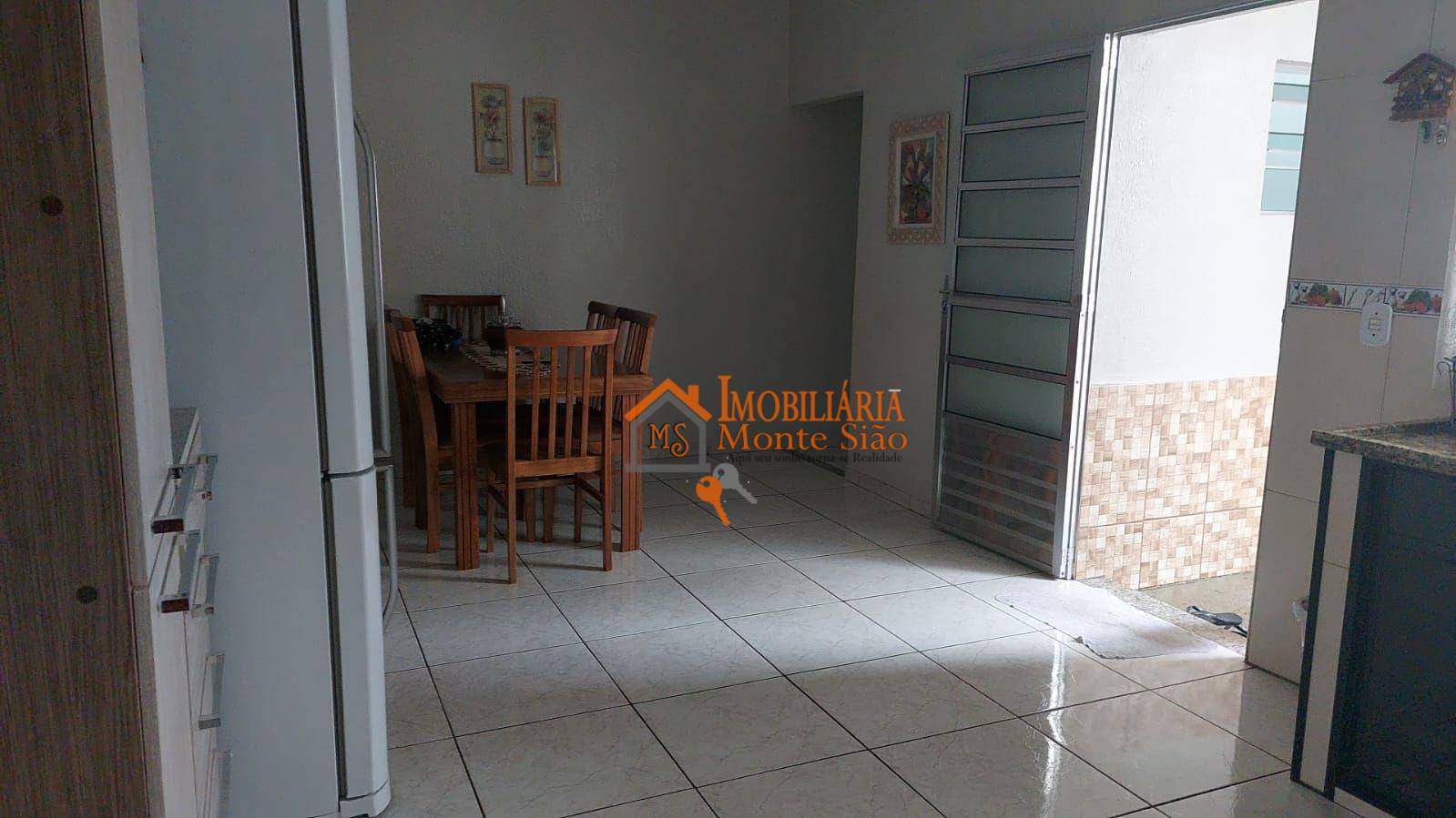 Casa à venda com 2 quartos, 100m² - Foto 6