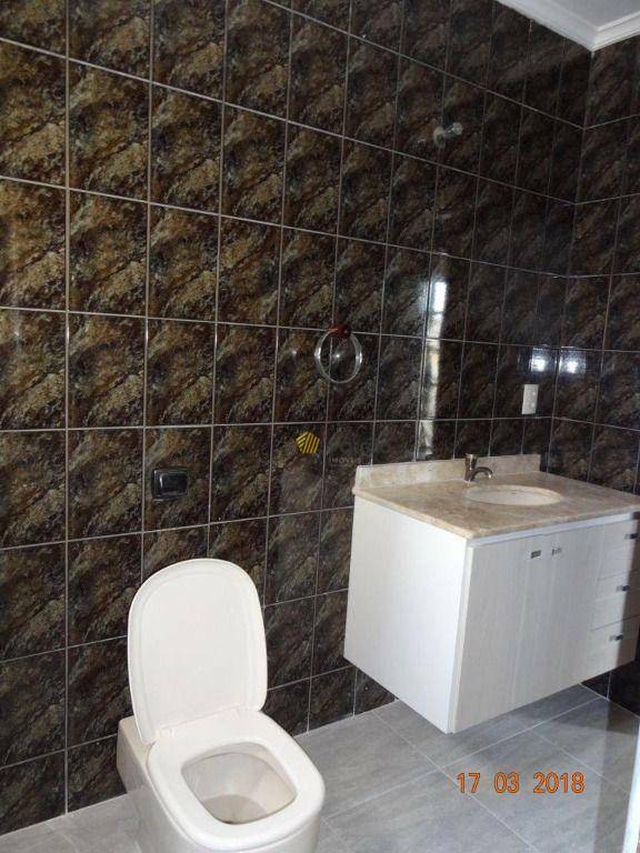 Sobrado à venda com 3 quartos, 244m² - Foto 6