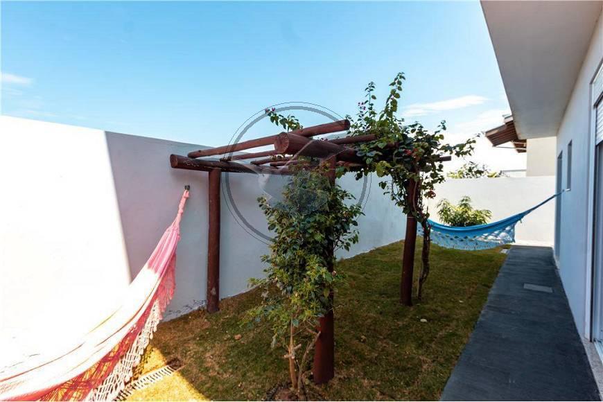 Casa de Condomínio à venda com 4 quartos, 360m² - Foto 31