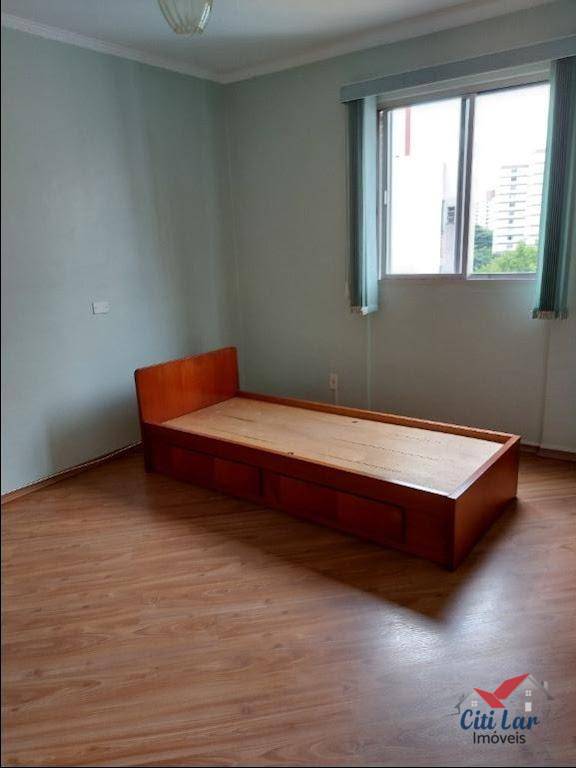 Apartamento para alugar com 2 quartos, 70m² - Foto 21