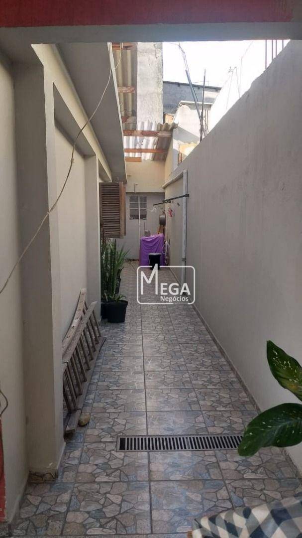 Casa à venda com 3 quartos, 166m² - Foto 14