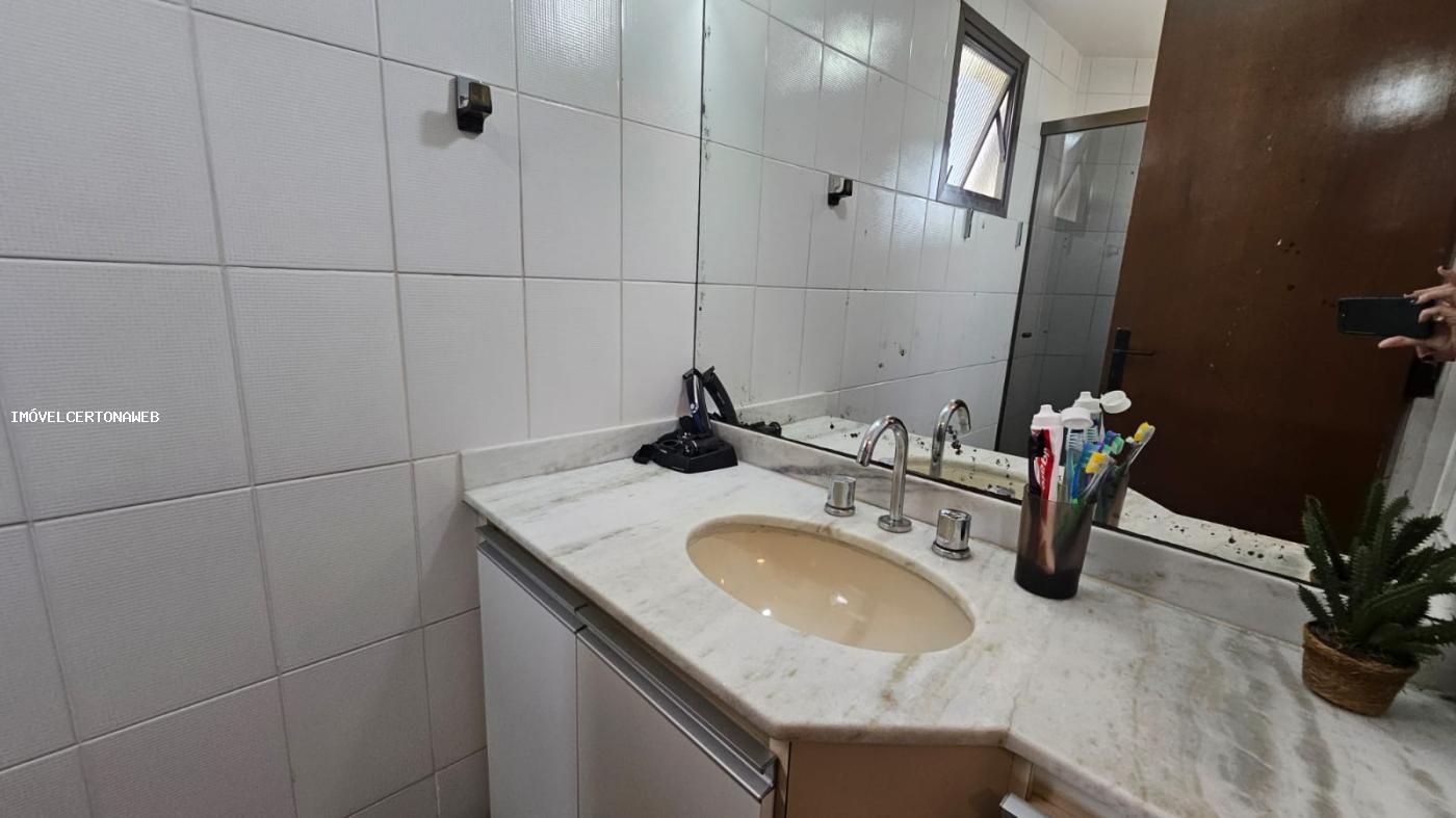 Apartamento à venda com 3 quartos, 80m² - Foto 14