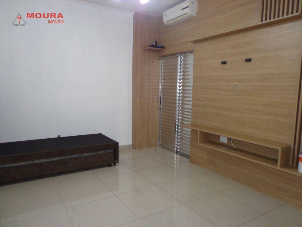 Sobrado à venda com 4 quartos, 350m² - Foto 13