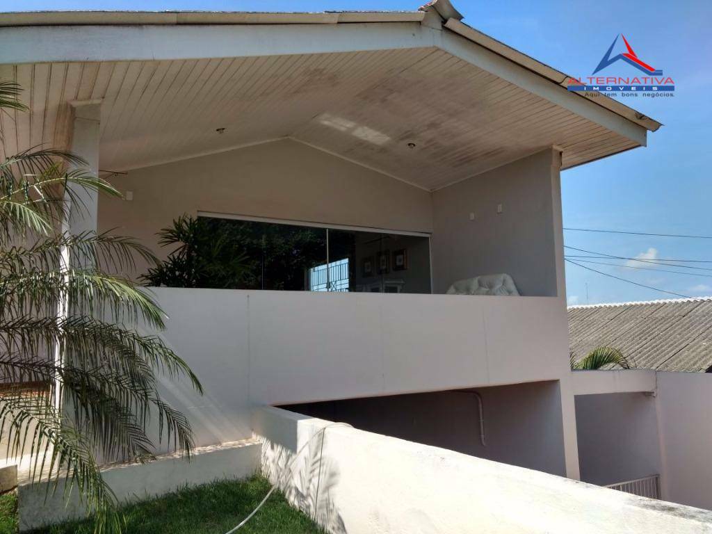 Casa à venda com 4 quartos, 250m² - Foto 6