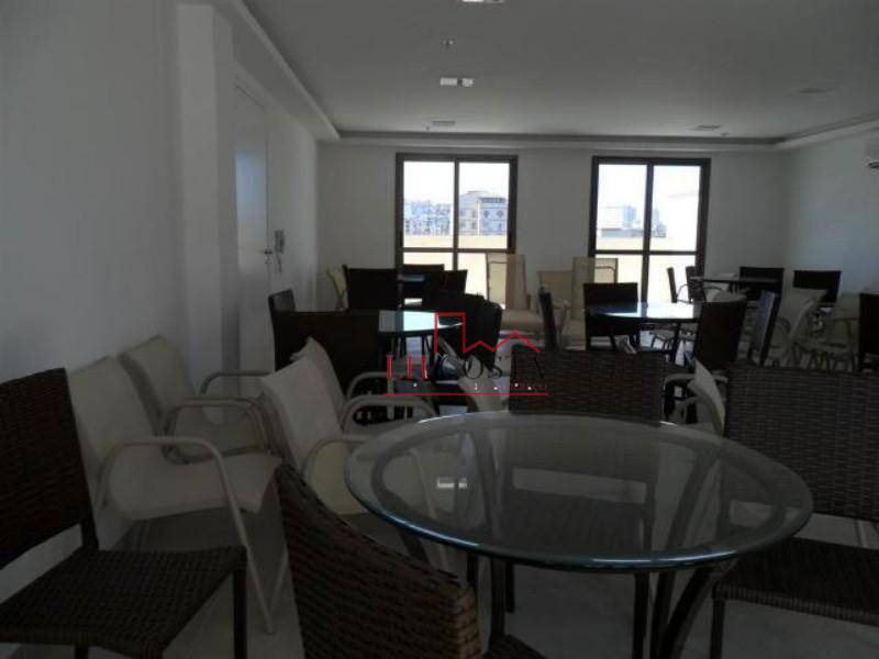 Apartamento à venda com 2 quartos, 59m² - Foto 19