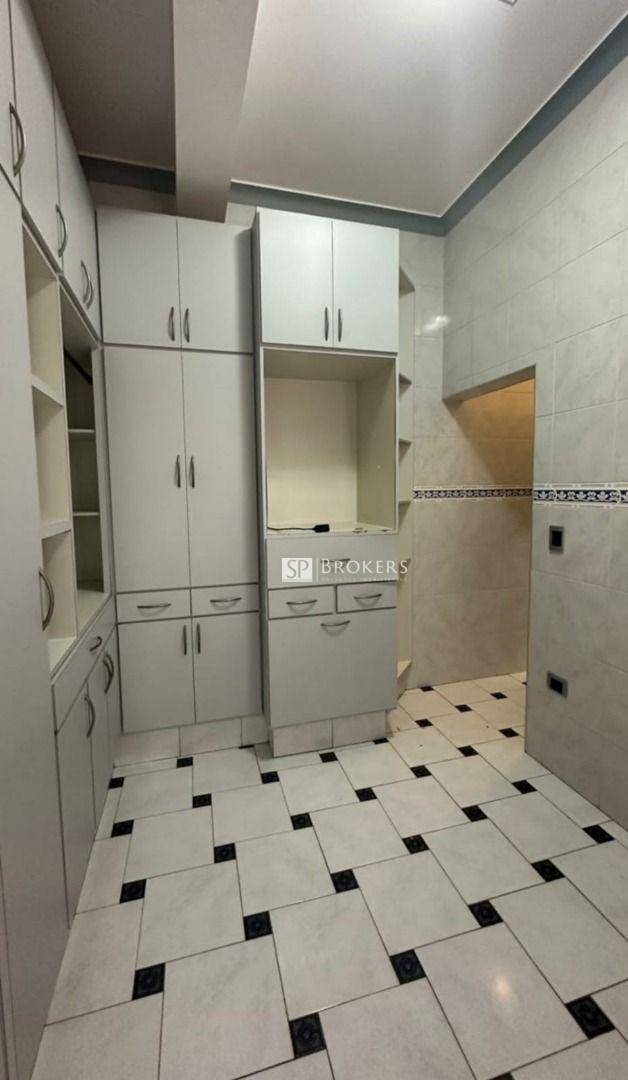 Casa de Condomínio à venda com 4 quartos, 368m² - Foto 9