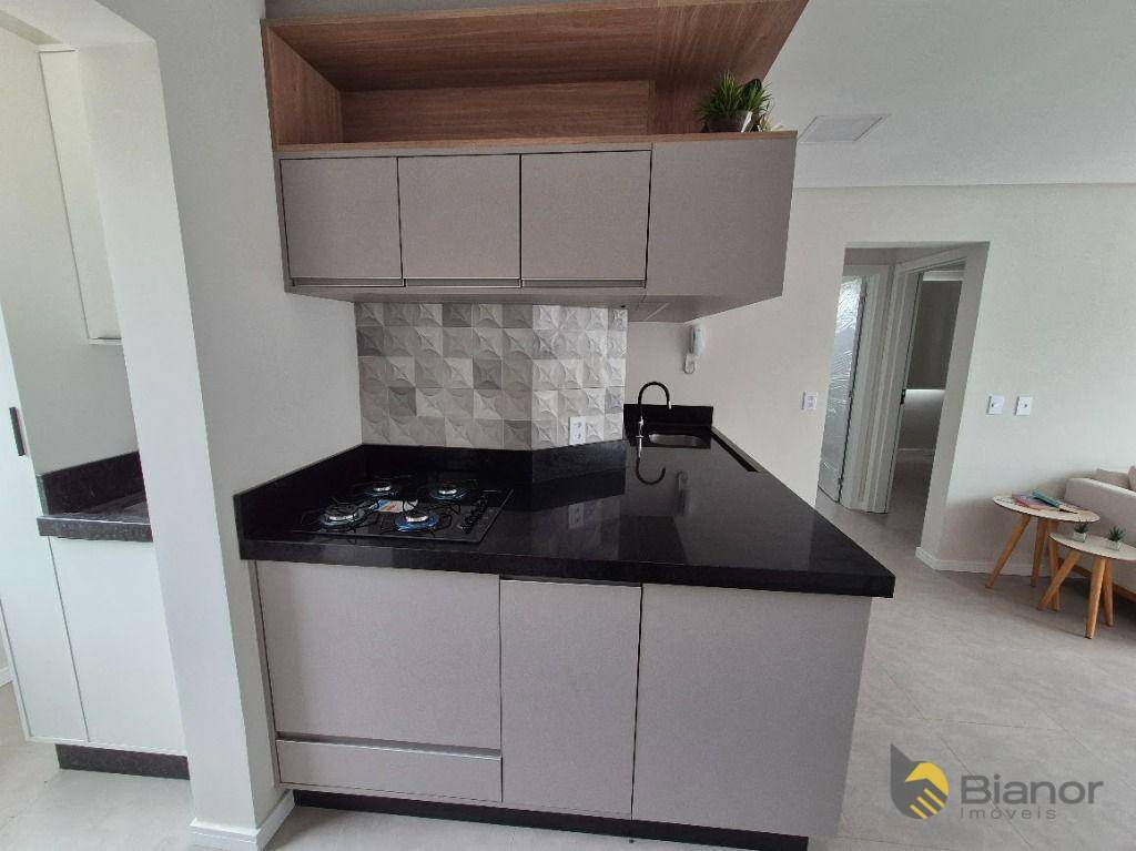 Apartamento à venda com 2 quartos, 64m² - Foto 8