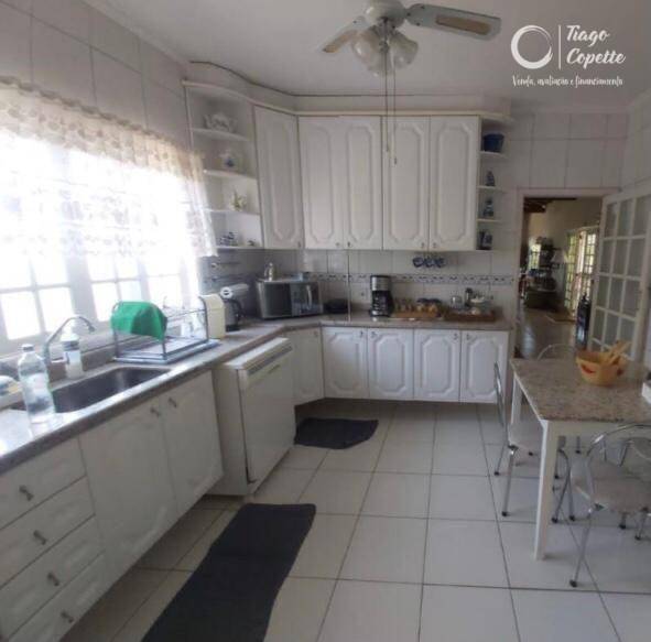 Chácara à venda com 3 quartos, 260m² - Foto 15