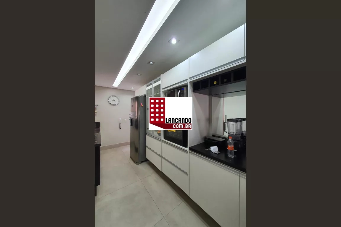 Apartamento à venda com 3 quartos, 143m² - Foto 18