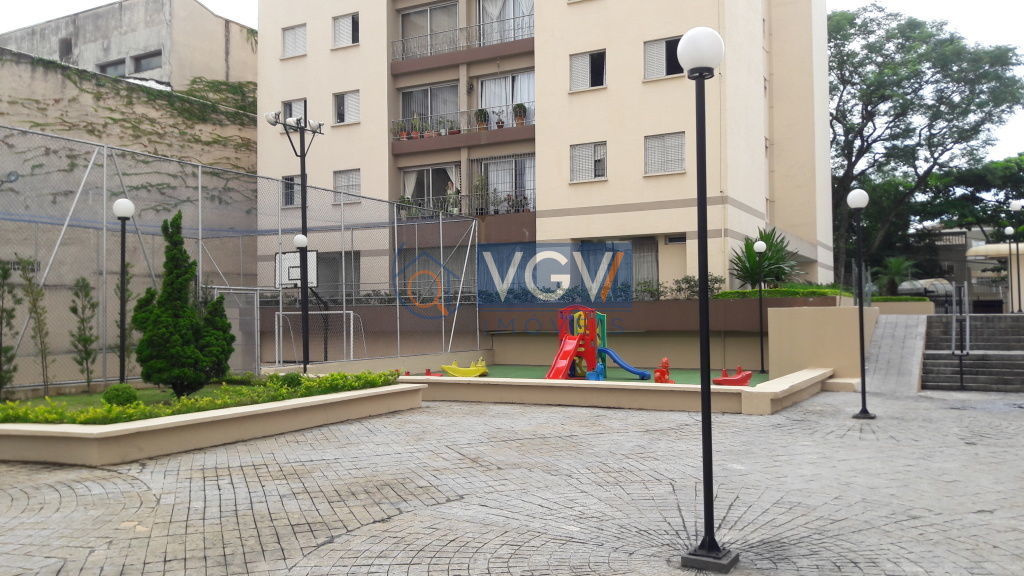 Apartamento à venda com 2 quartos, 66m² - Foto 10