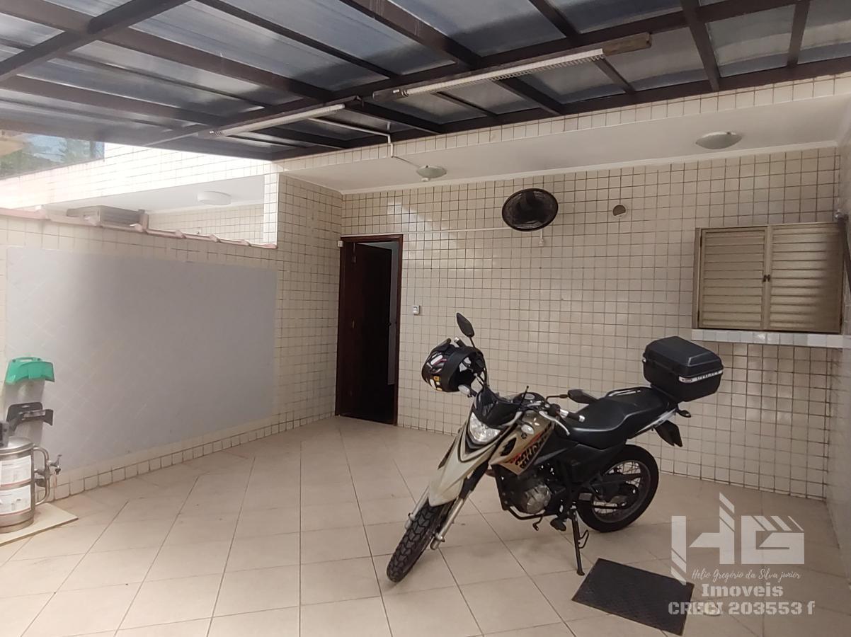 Sobrado à venda com 3 quartos, 200m² - Foto 44