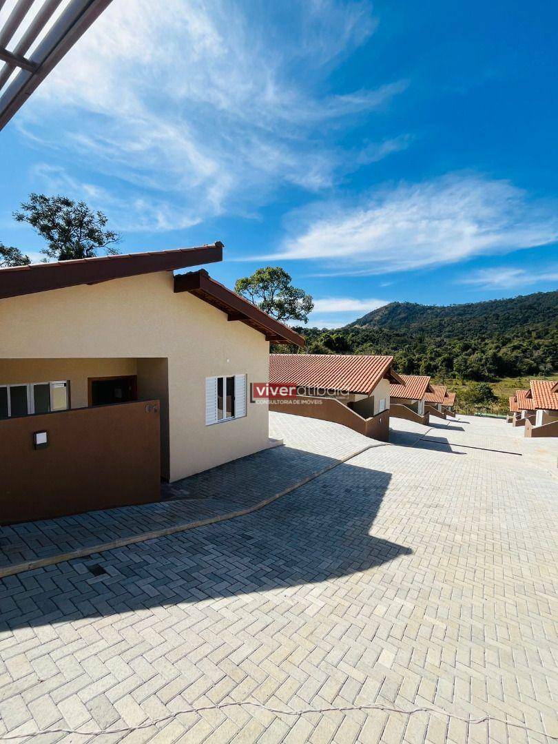 Casa de Condomínio à venda com 2 quartos, 74m² - Foto 25