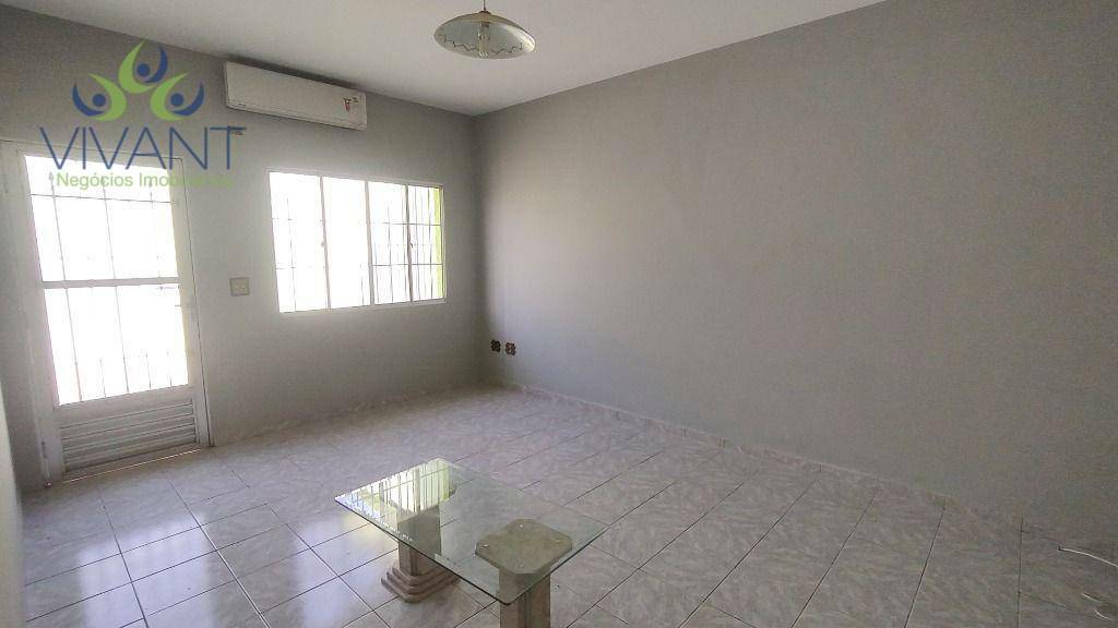 Casa à venda com 4 quartos, 218m² - Foto 17