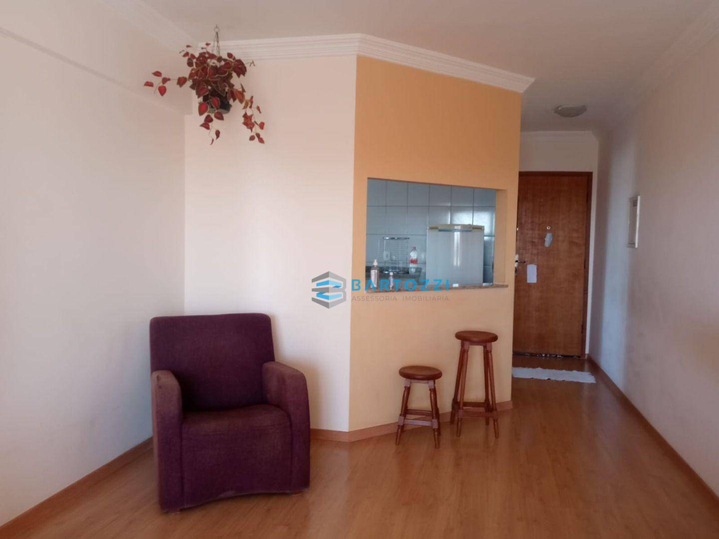 Apartamento à venda com 2 quartos, 70m² - Foto 5