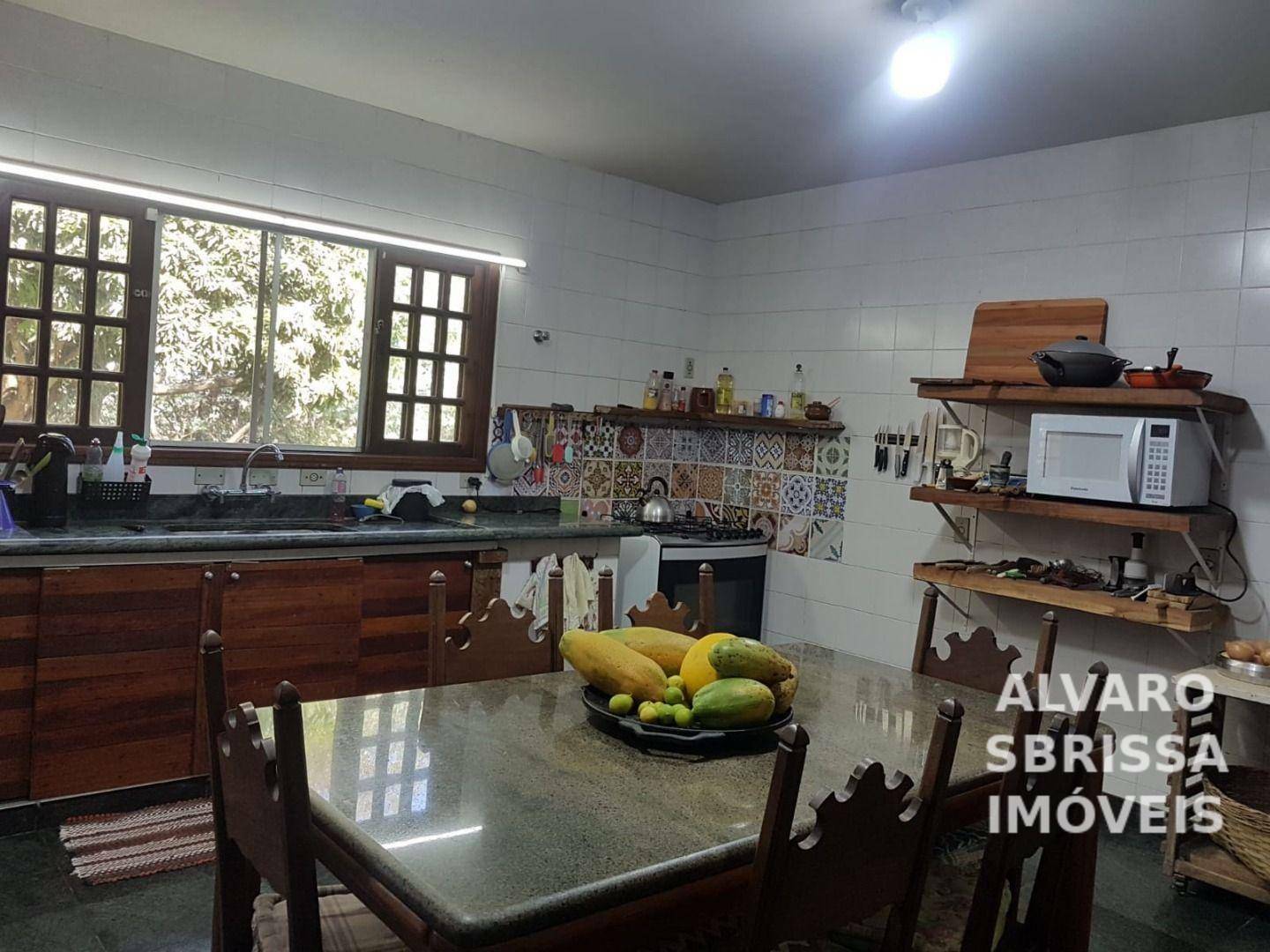 Sítio à venda com 3 quartos, 300m² - Foto 9