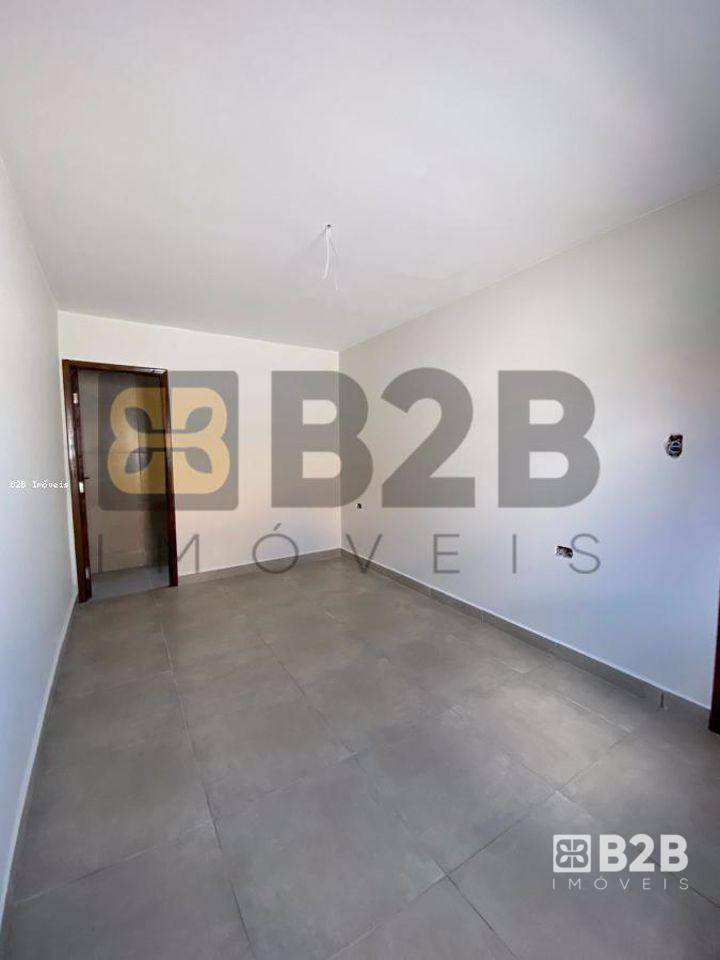 Casa à venda com 2 quartos, 139m² - Foto 7