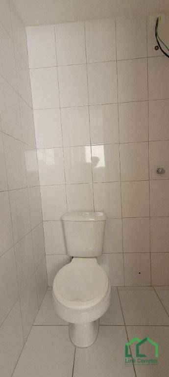 Apartamento à venda com 3 quartos, 83m² - Foto 17