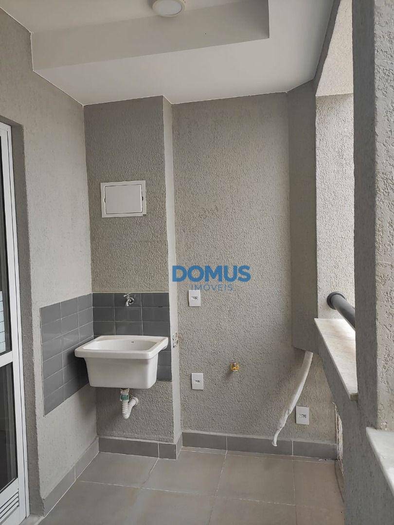 Apartamento à venda com 2 quartos, 55m² - Foto 7