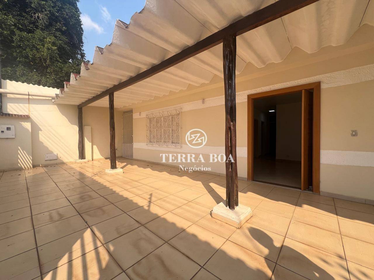 Casa à venda com 4 quartos, 300M2 - Foto 3