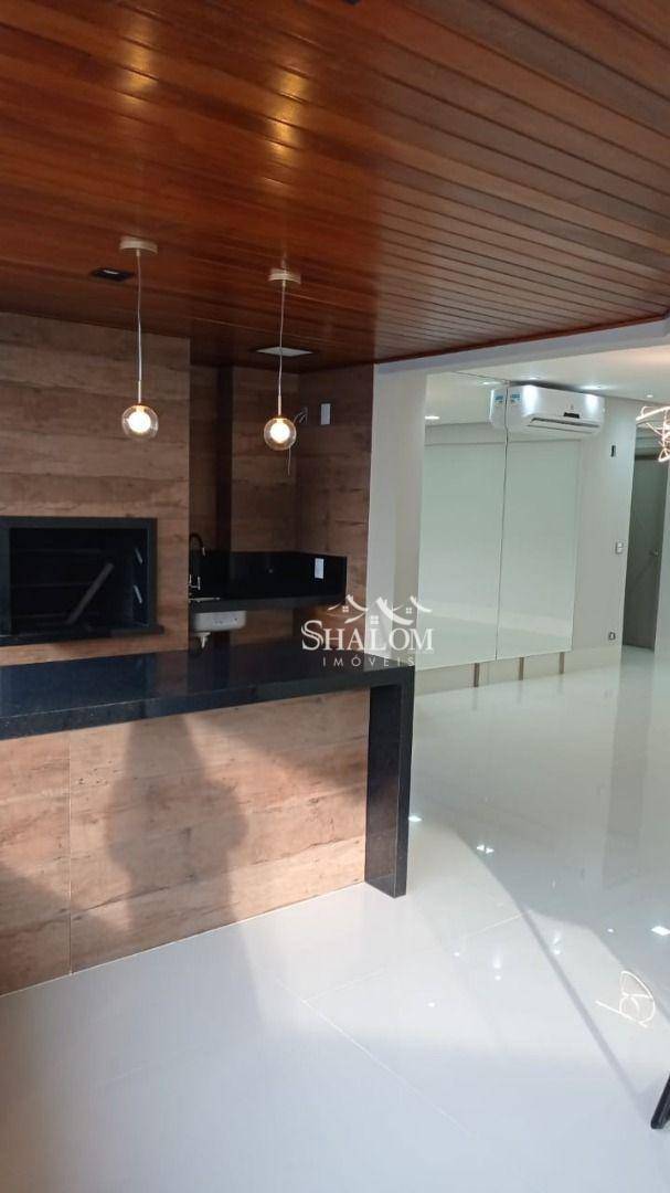 Apartamento à venda com 4 quartos, 209m² - Foto 17