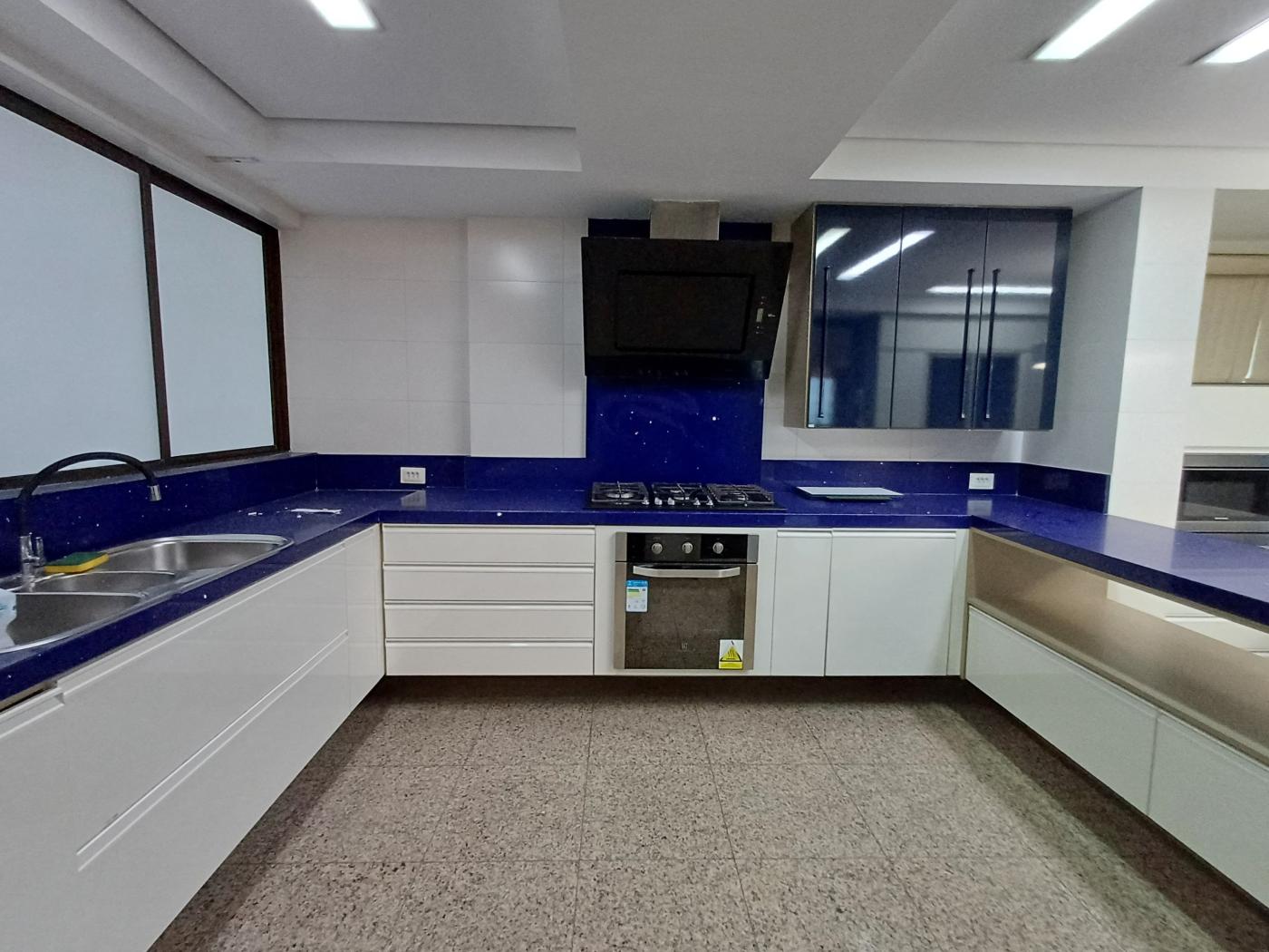 Cobertura à venda com 4 quartos, 480m² - Foto 6